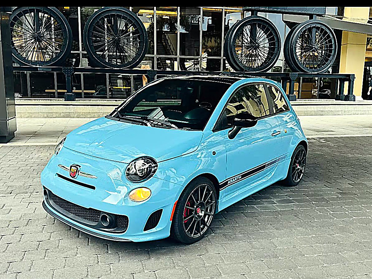 2017 FIAT 500 Abarth